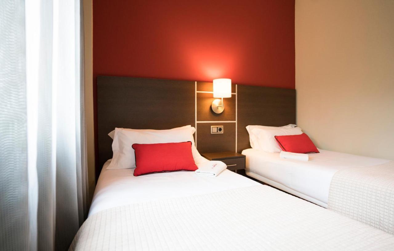 Hotel Piramide 2 Портоново Экстерьер фото